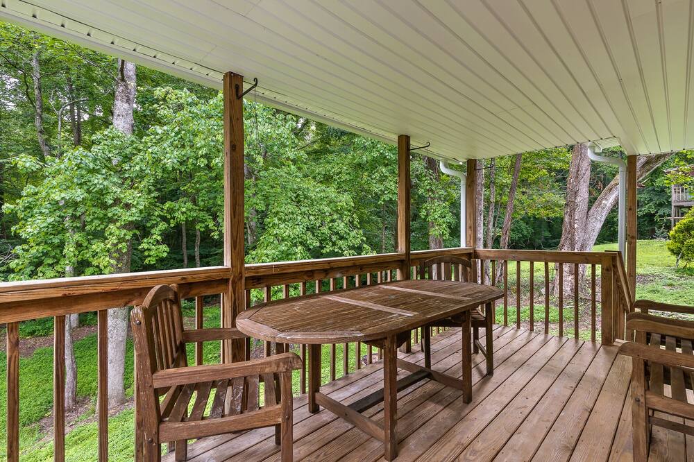 Photo of Patio Balcony in Fairmount