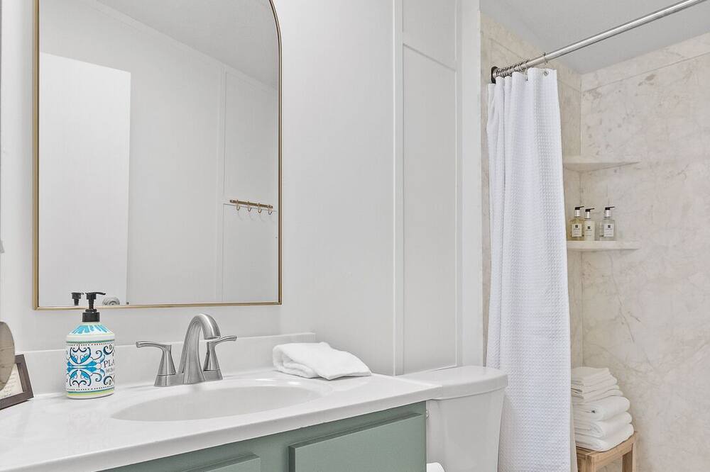 Photo of Bathroom in Fairmount