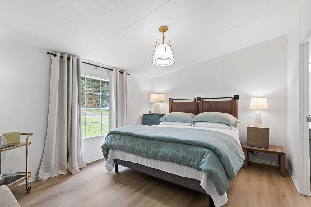 Photo of Bedroom in Fairmount