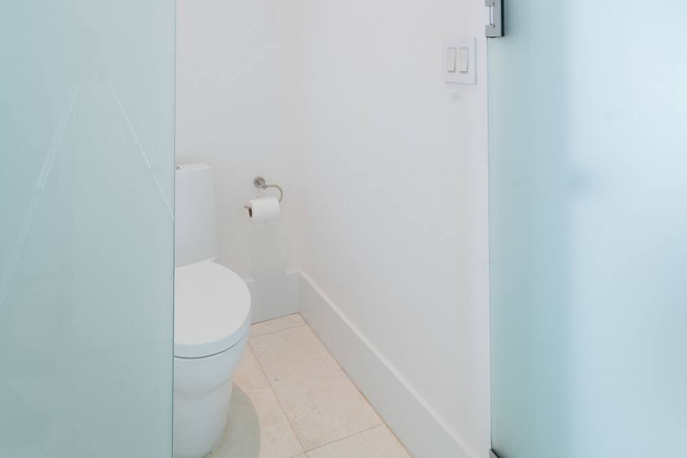 Photo of Bathroom in Key Biscayne