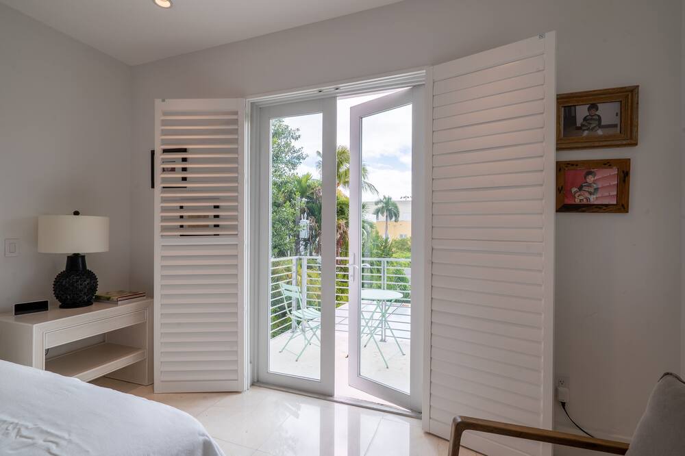 Photo of Bedroom in Key Biscayne