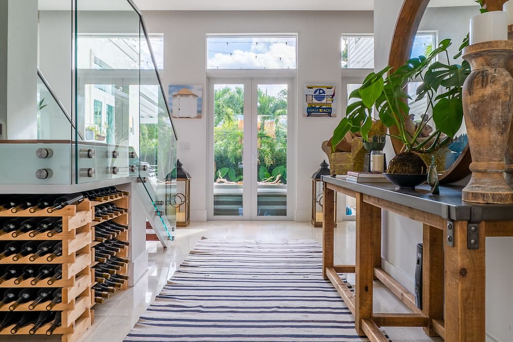 Photo of Others in Key Biscayne