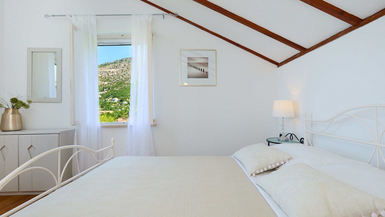 Photo of Bedroom in Brsecine