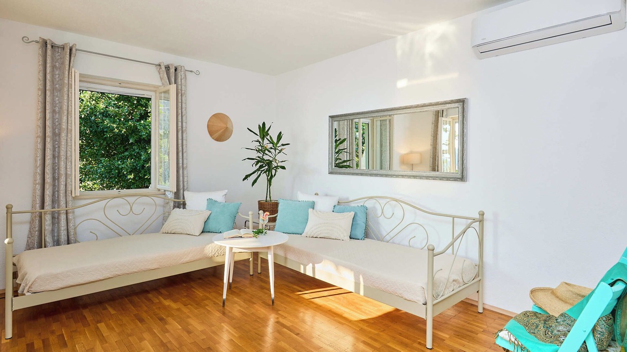 Photo of Bedroom in Brsecine