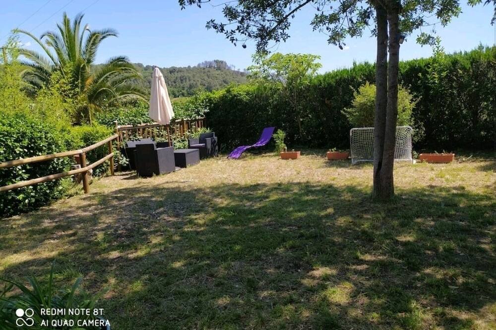 Photo of Outdoor in Cabrieres