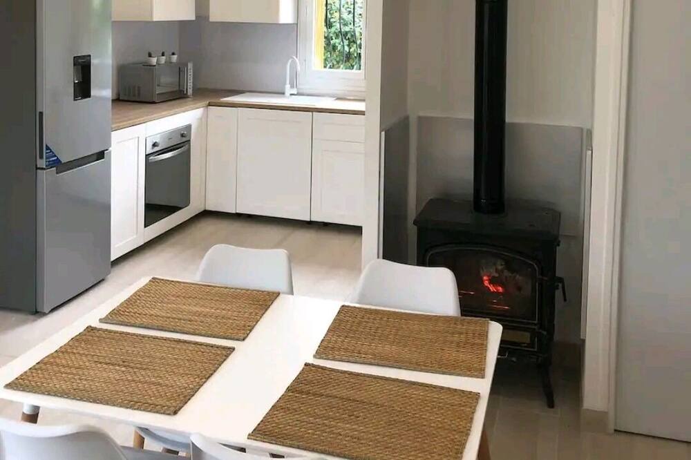 Photo of Kitchen in Cabrieres