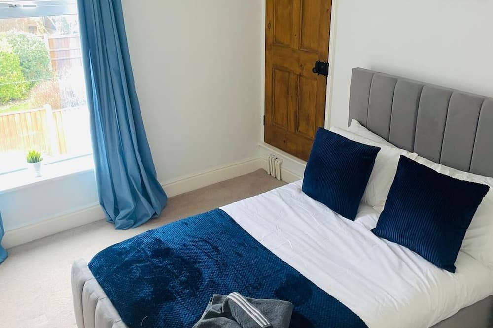 Photo of Others in Giltbrook