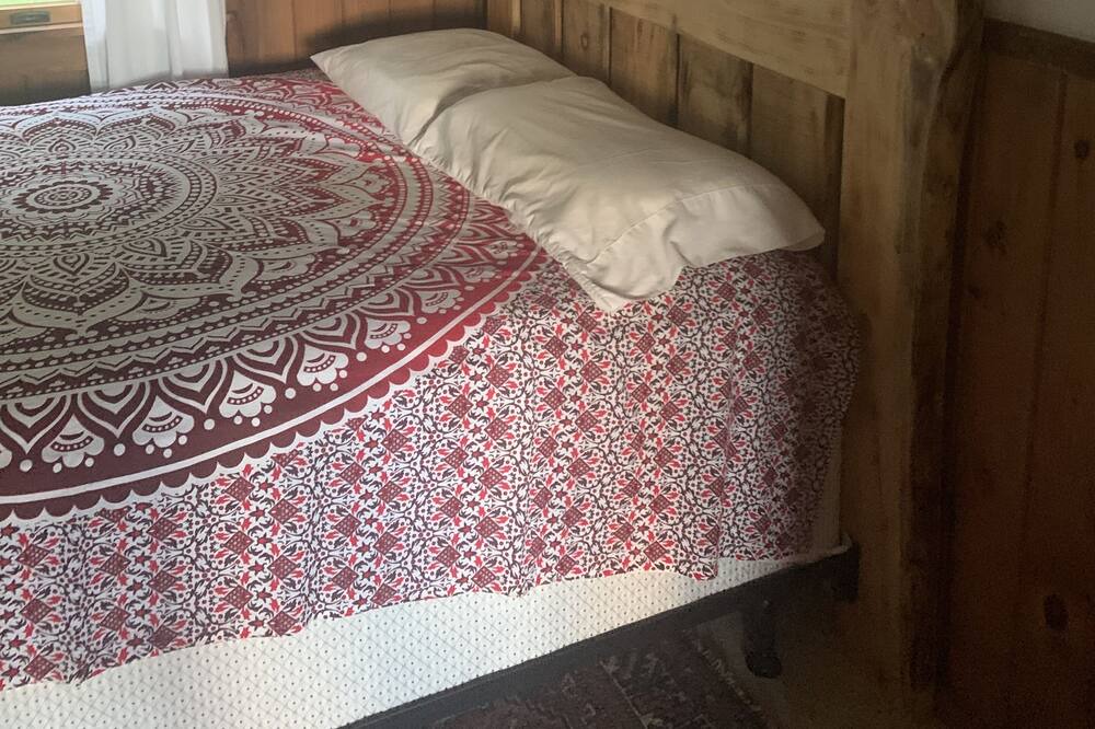 Photo of Bedroom in Town of Webb