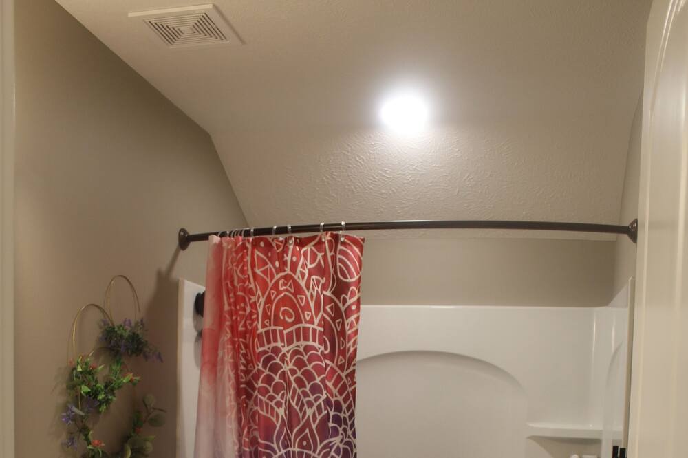 Photo of Bathroom in Jefferson