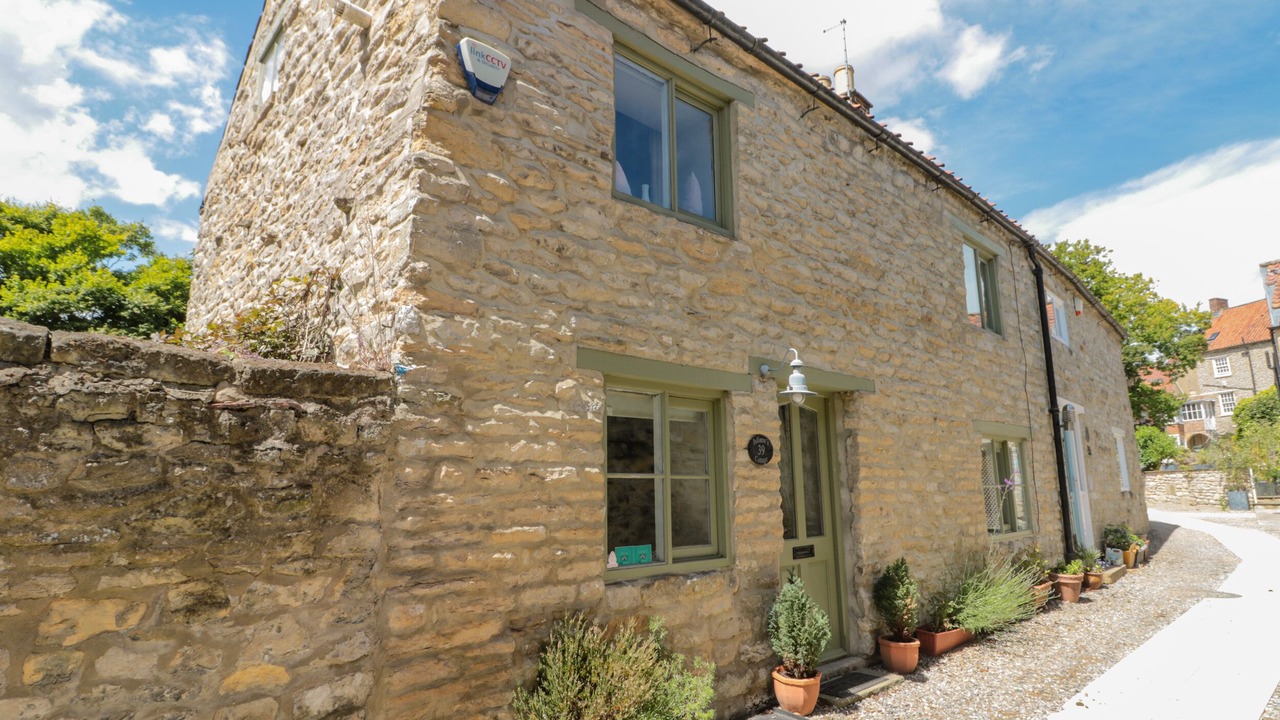 Photo of Outdoor in Pickering