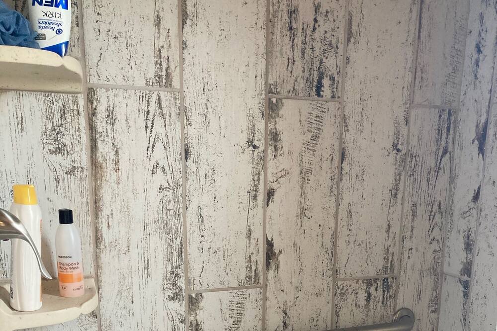 Photo of Bathroom in Kerens