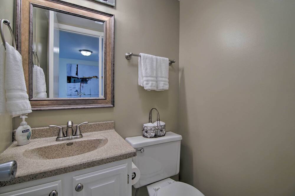 Photo of Bathroom in Gurnee