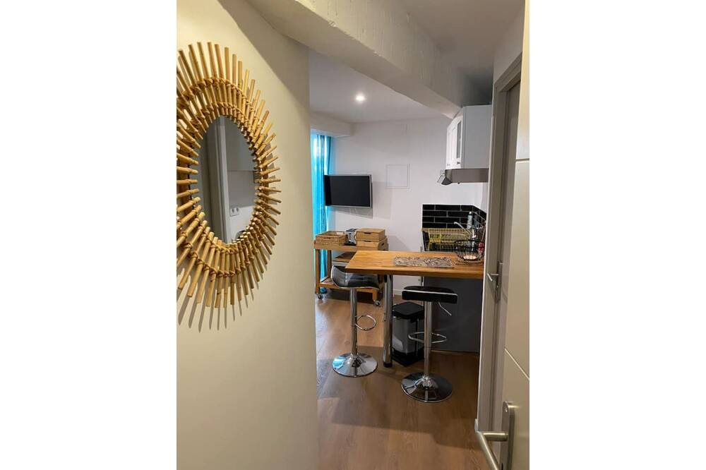 Photo of Bedroom in Saint-Thibery