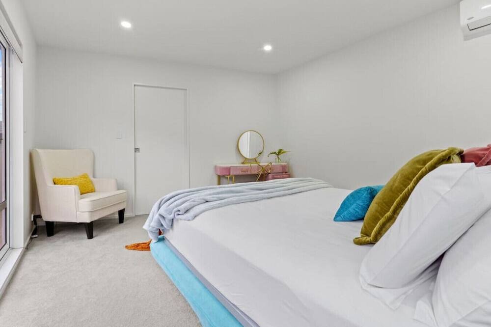 Photo of Others in Hillsborough