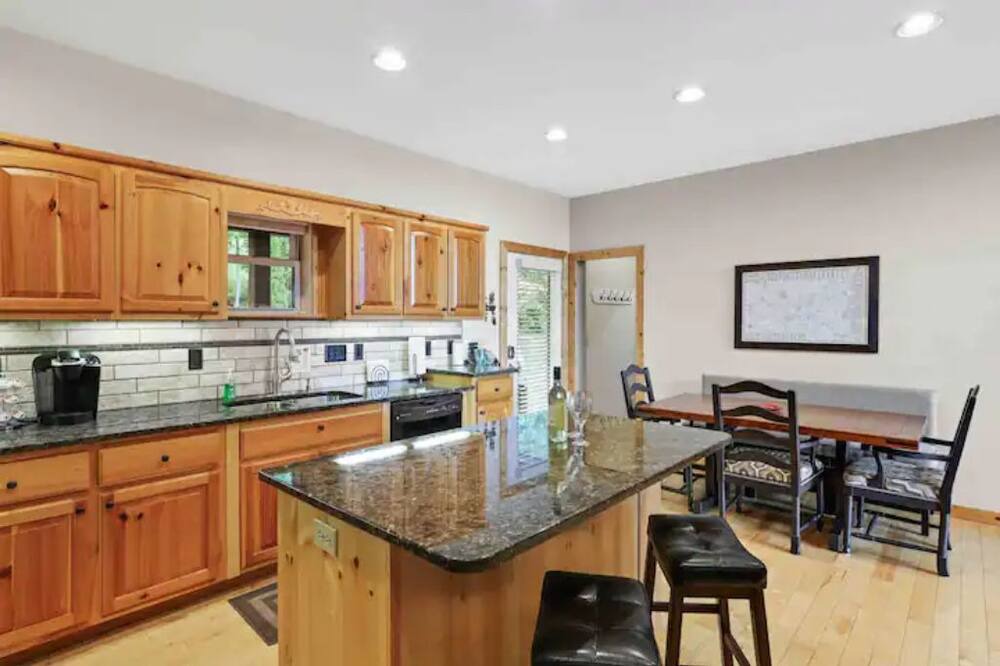 Photo of Kitchen in Indian Rock Springs