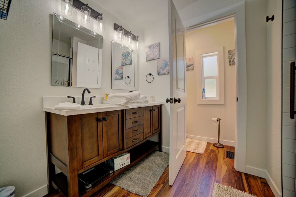 Photo of Bathroom in Blaine