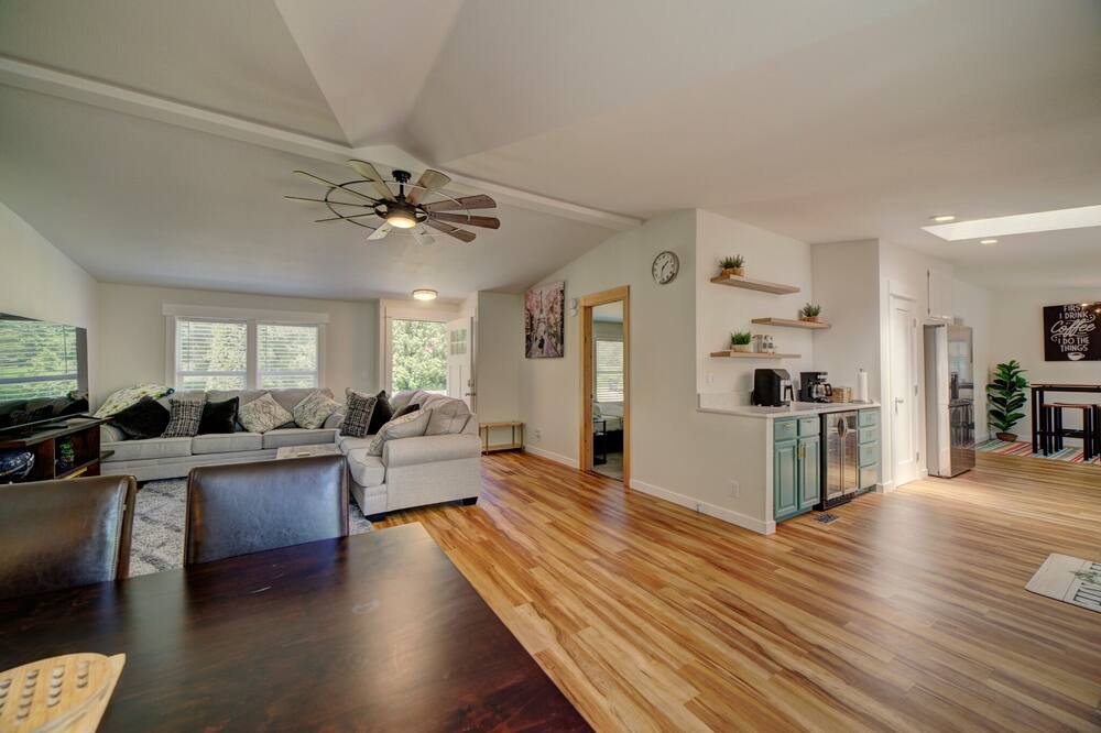 Photo of Livingroom in Blaine