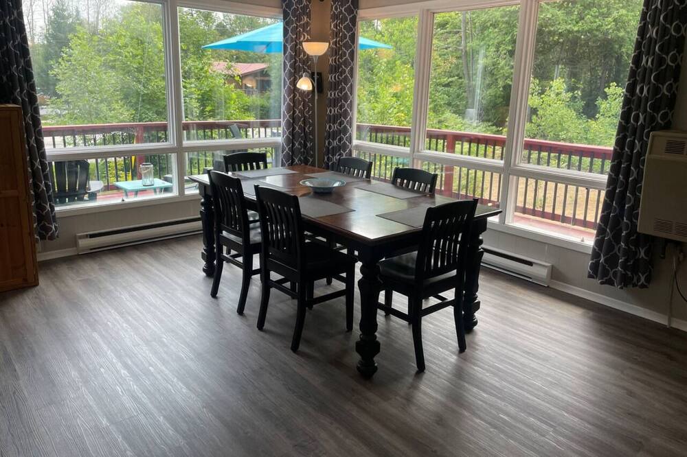 Photo of Livingroom in South Bruce Peninsula