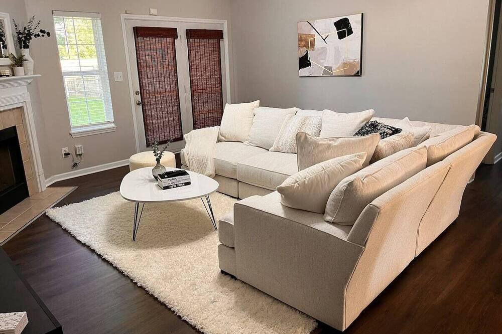 Photo of Livingroom in Wayne