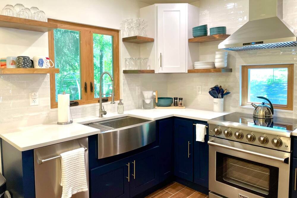 Photo of Others in Jeffersonville