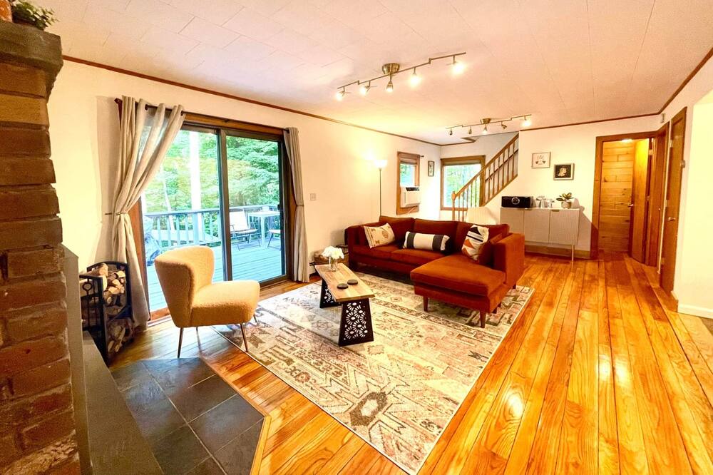 Photo of Bedroom in Jeffersonville