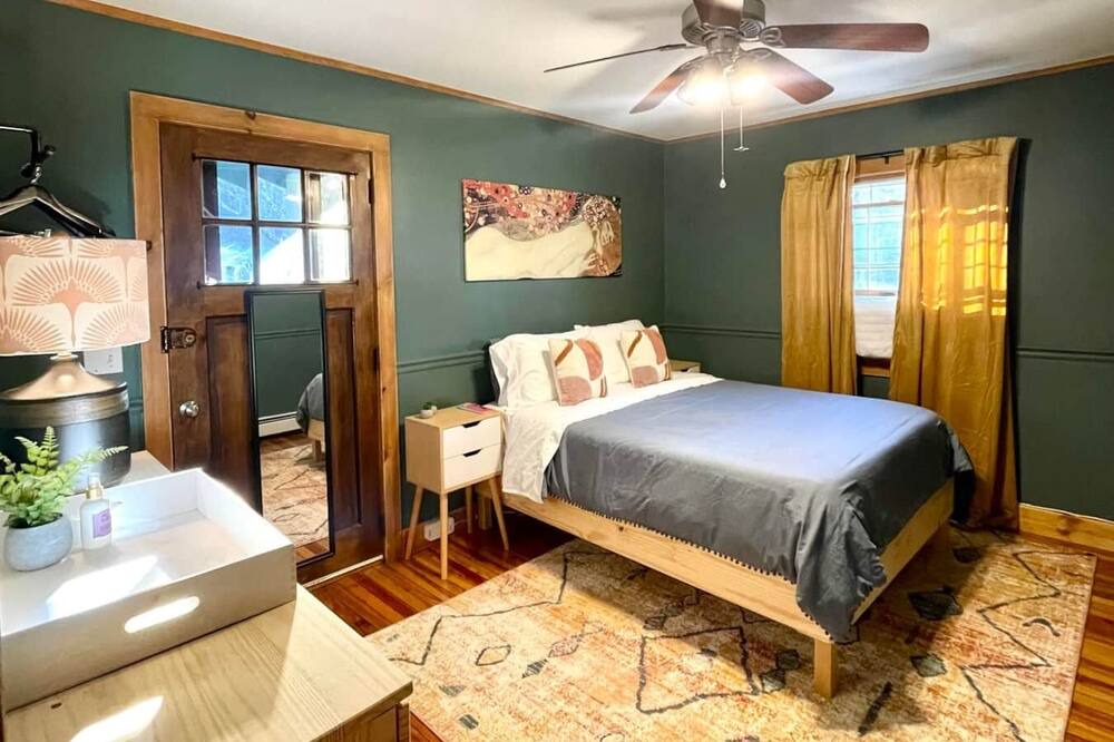 Photo of Others in Jeffersonville