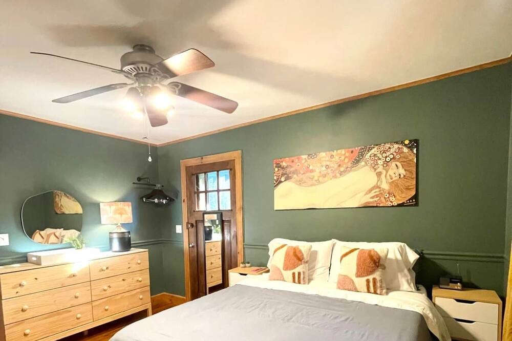 Photo of Patio Balcony in Jeffersonville