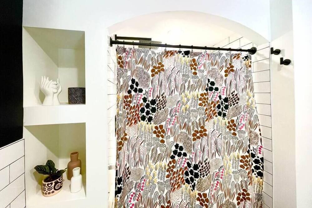 Photo of Bathroom in Jeffersonville