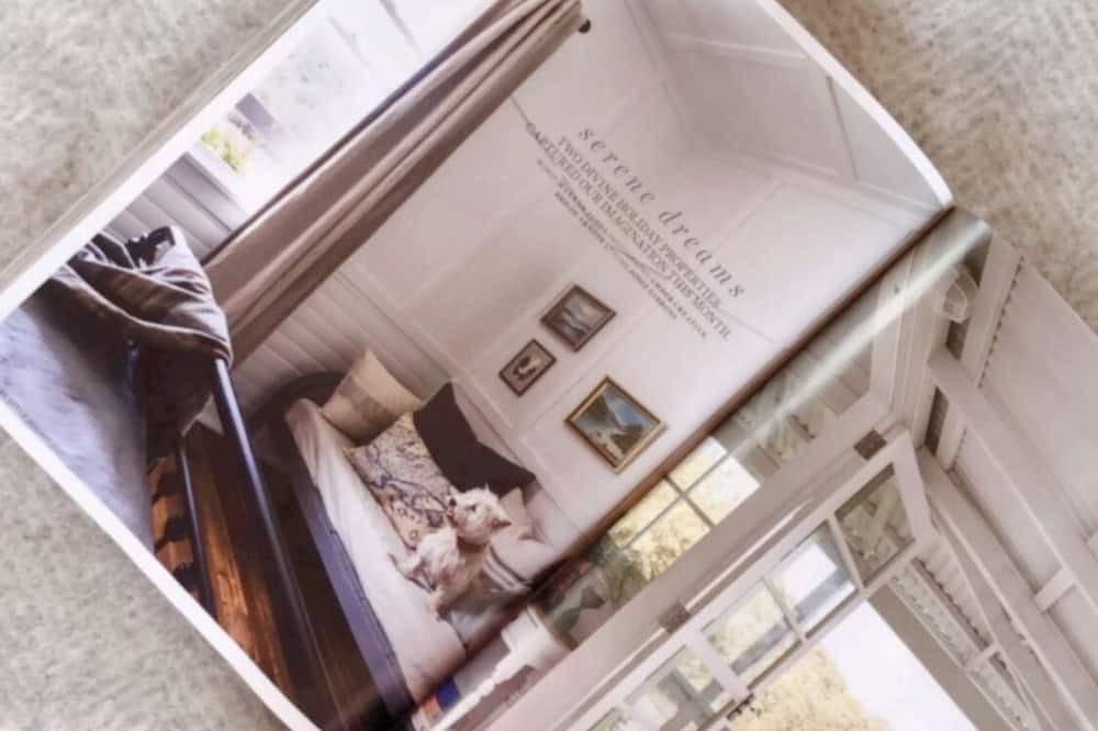 Photo of Bathroom in Milsons Passage