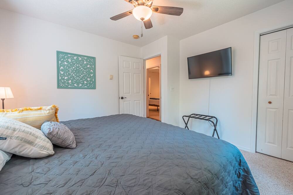 Photo of Bedroom in Hamlin