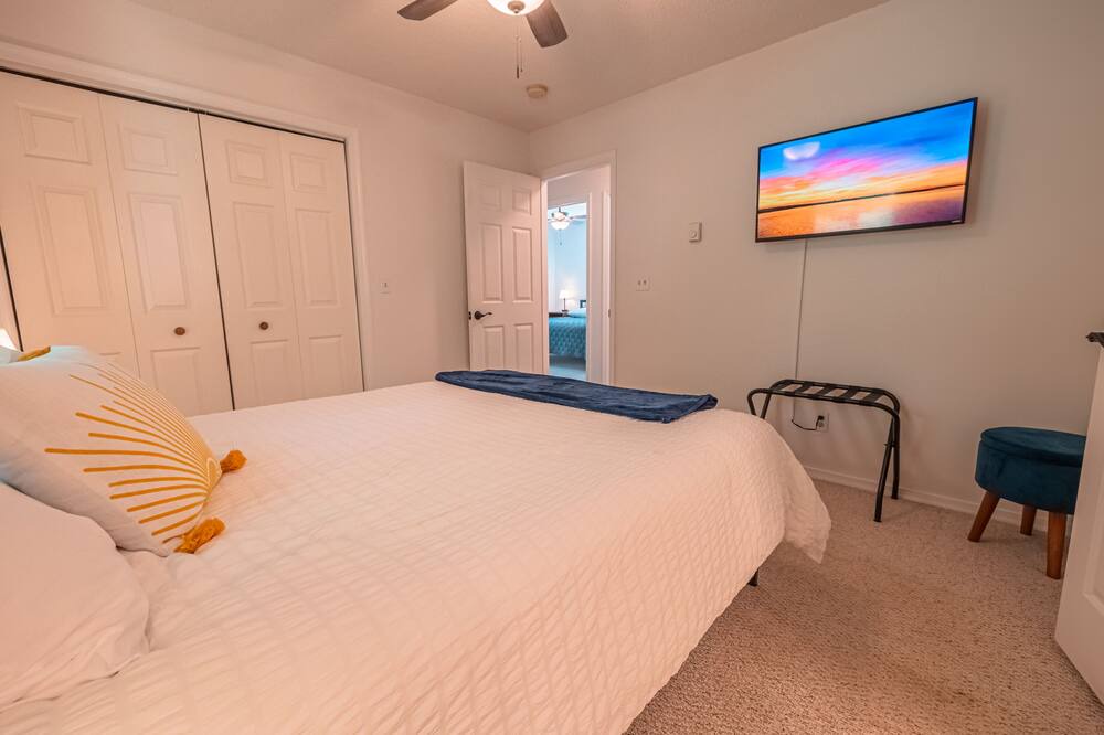Photo of Bedroom in Hamlin