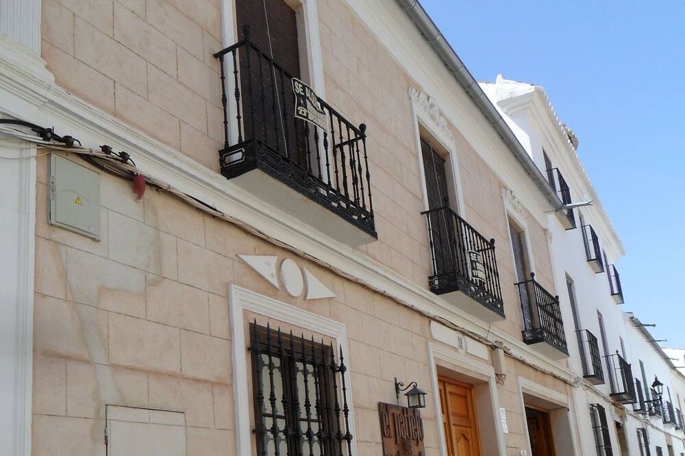 Photo of Outdoor in Almagro