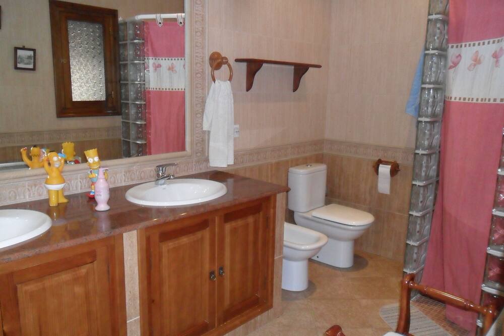 Photo of Bathroom in Almagro