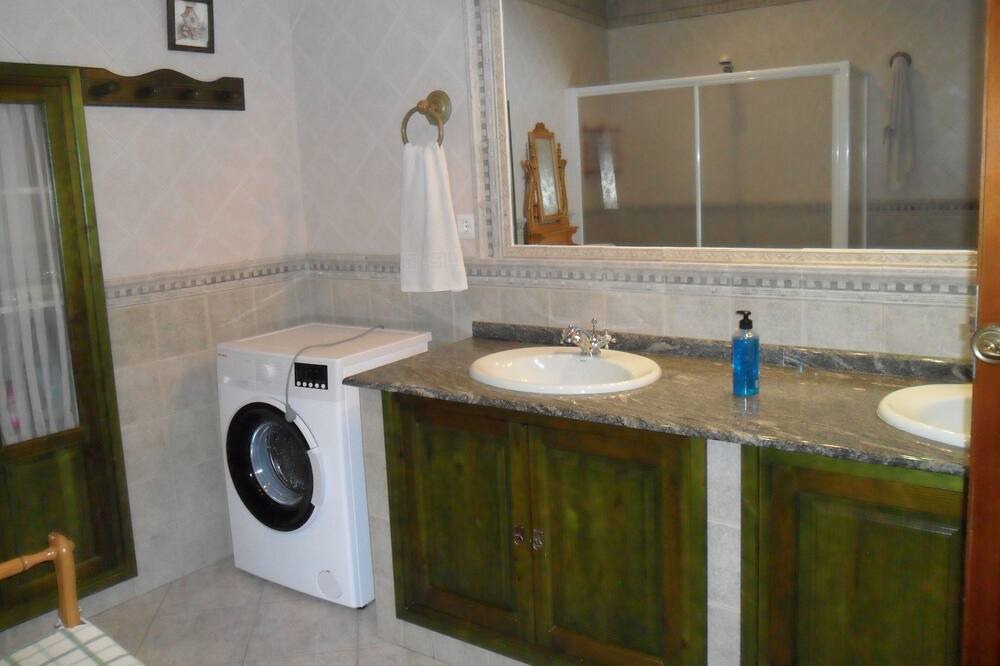 Photo of Bathroom in Almagro