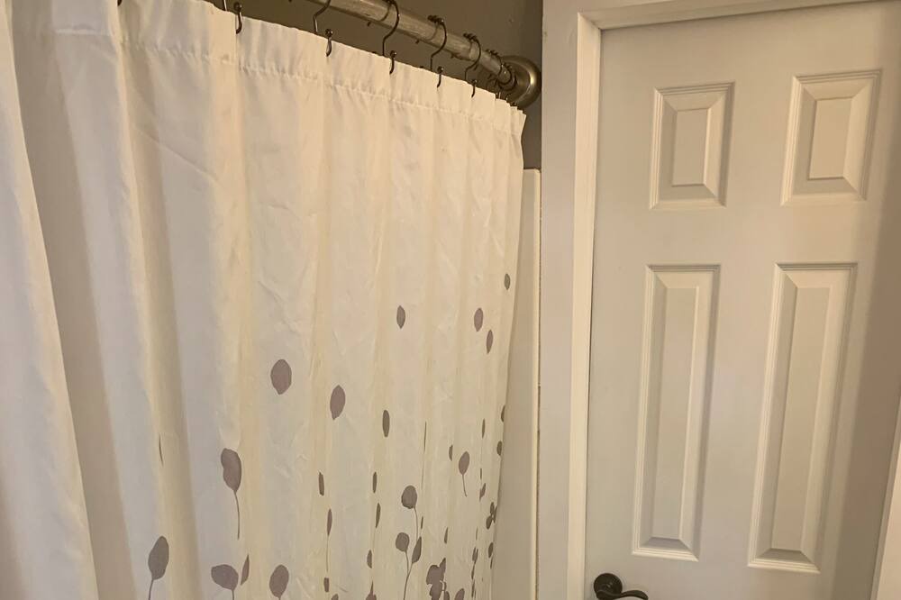 Photo of Bathroom in Potlatch