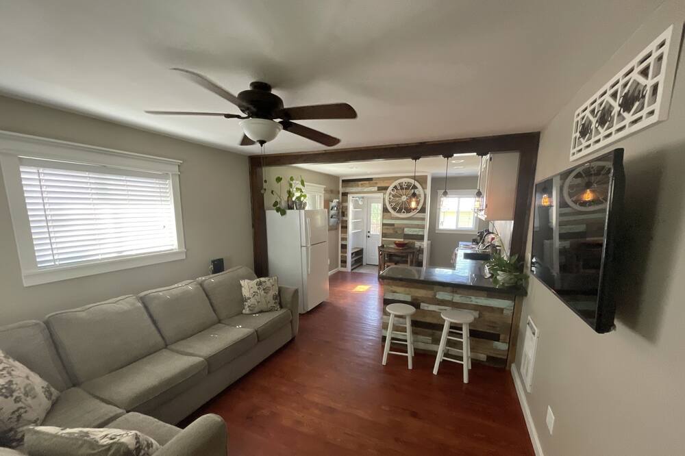 Photo of Livingroom in Potlatch