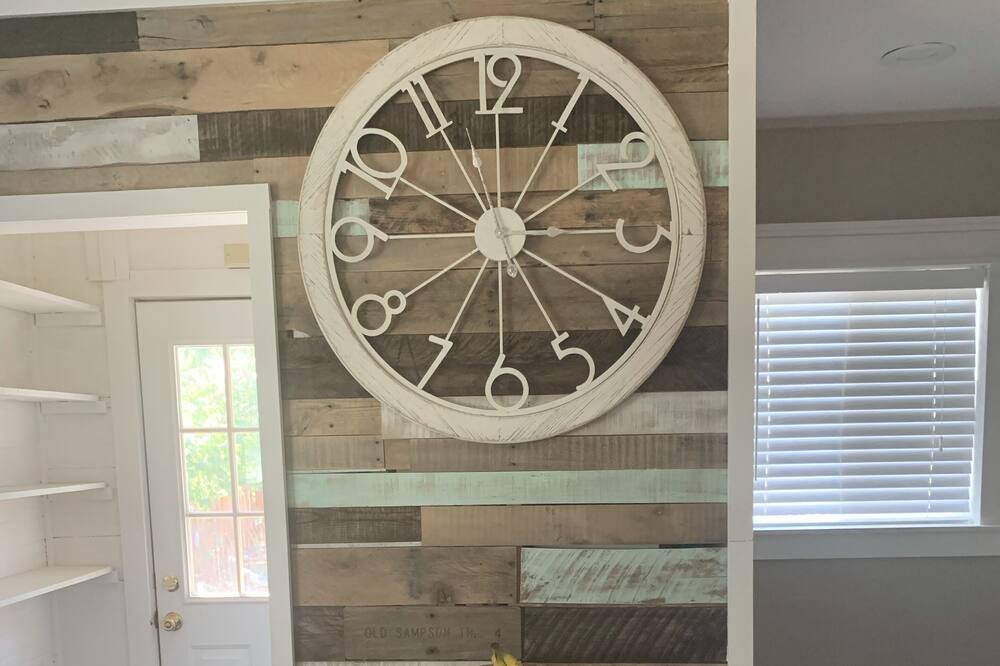 Photo of Others in Potlatch