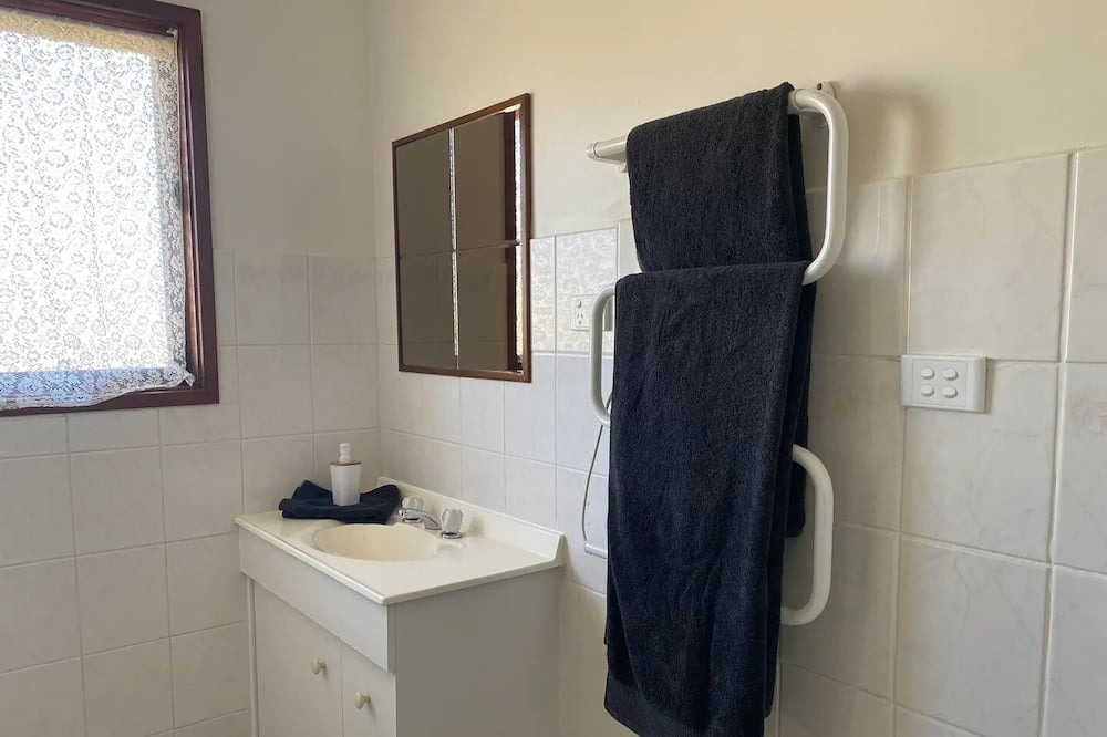 Photo of Bathroom in Delegate