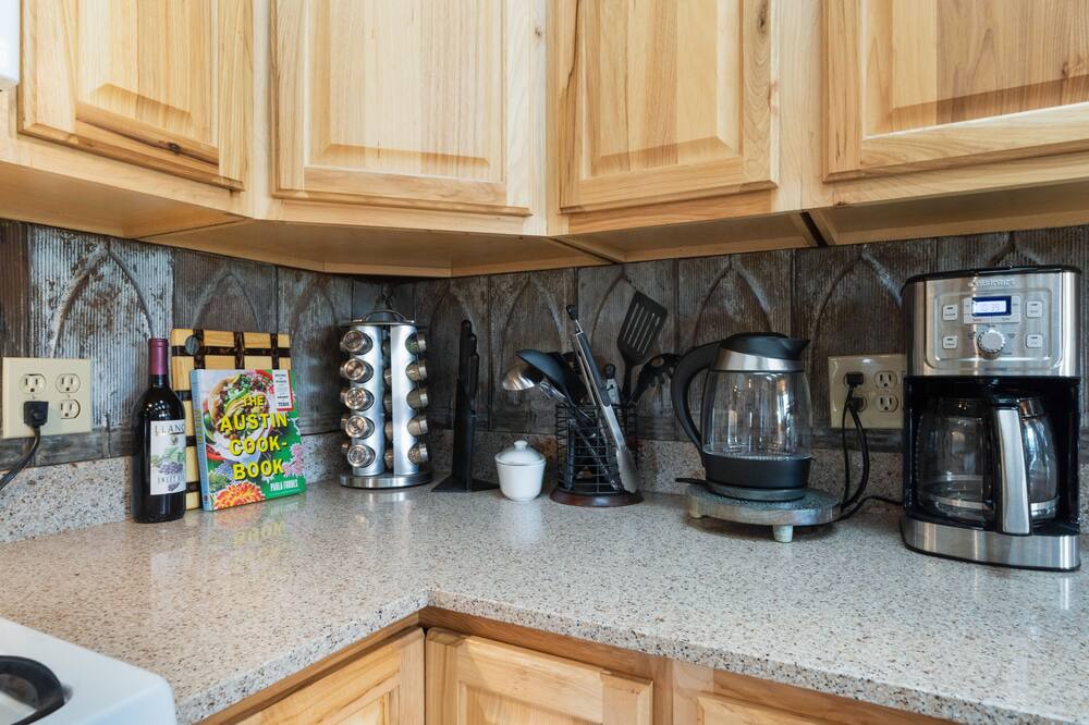 Photo of Kitchen in Oatmeal