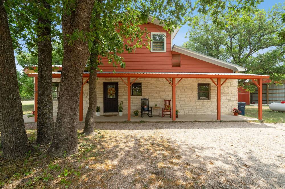 Photo of Outdoor in Oatmeal