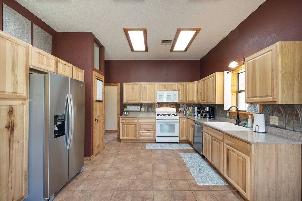 Photo of Kitchen in Oatmeal