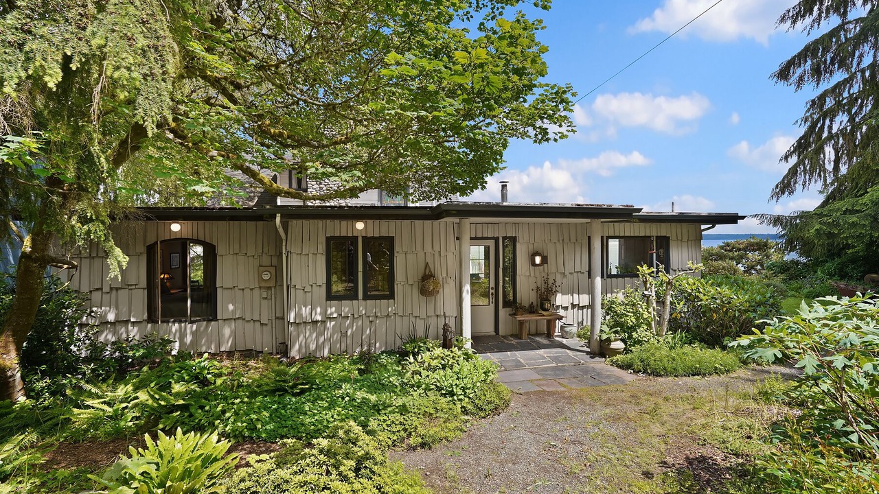 Photo of Outdoor in Rollingbay