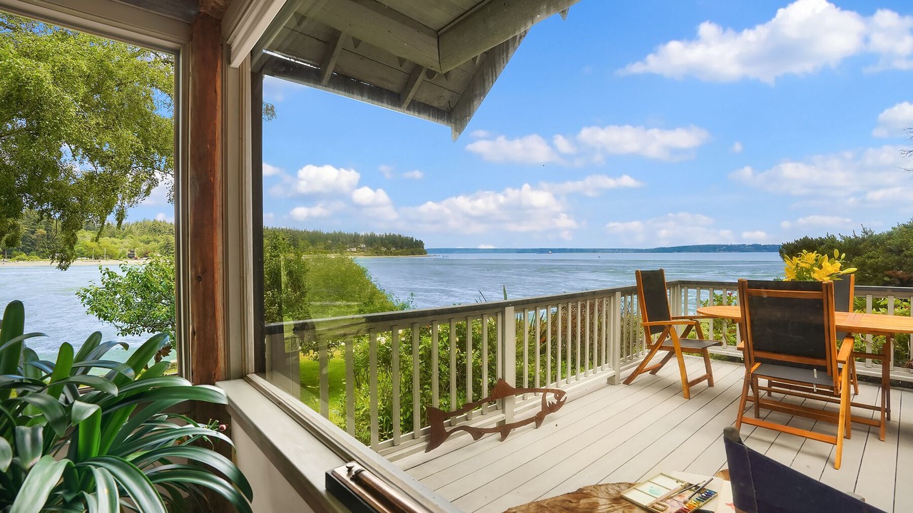 Photo of Outdoor in Rollingbay