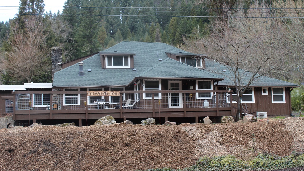 Photo of Outdoor in Roseburg
