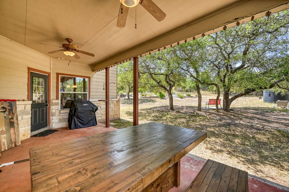 Photo of Outdoor in Spring Branch