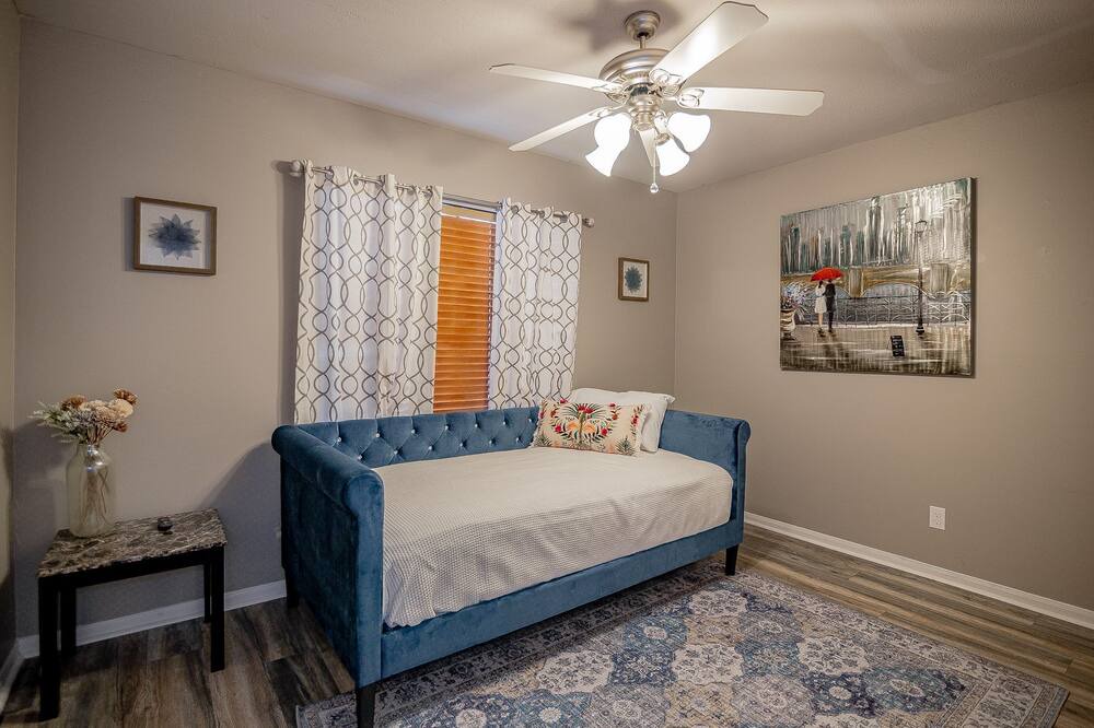 Photo of Bedroom in Victoria