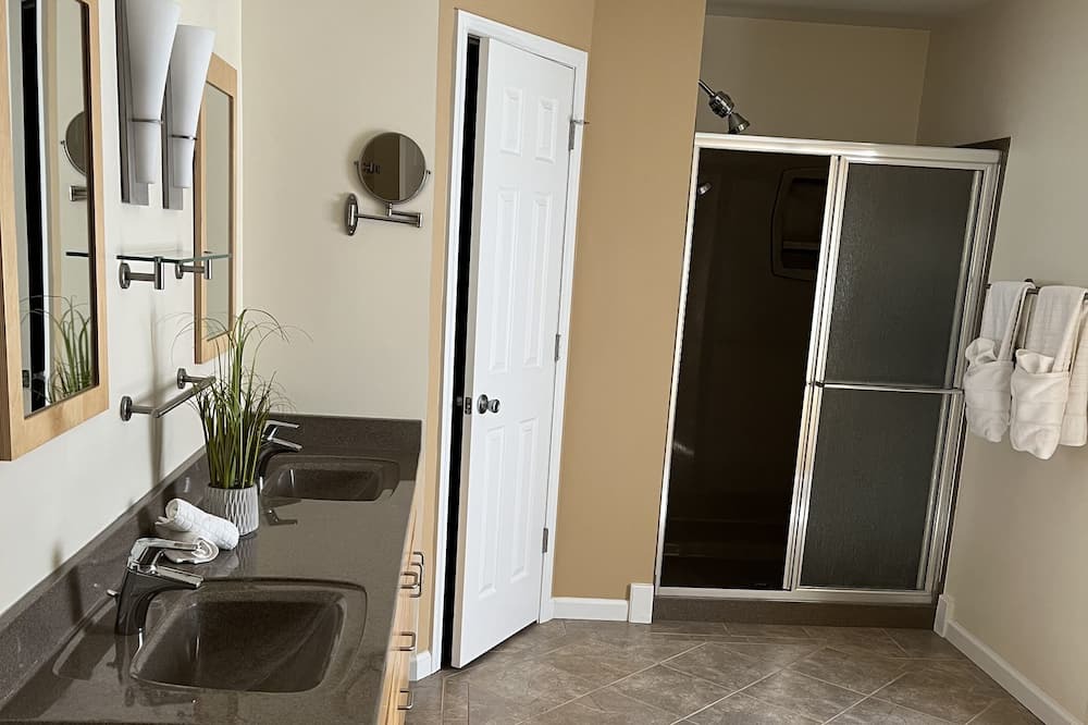 Photo of Bedroom in Licking