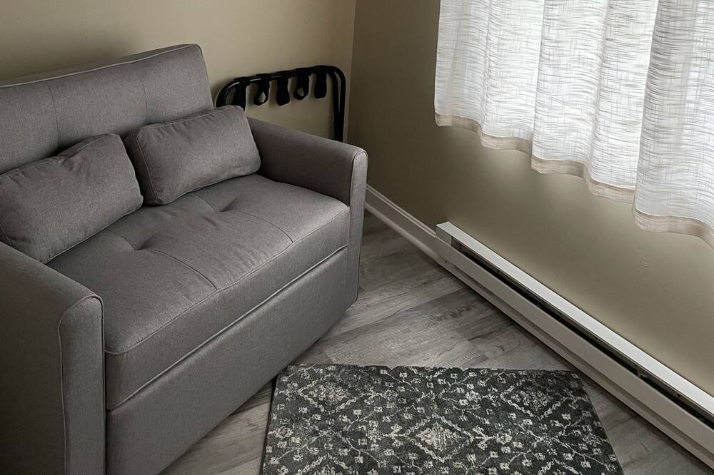 Photo of Livingroom in Durhamville