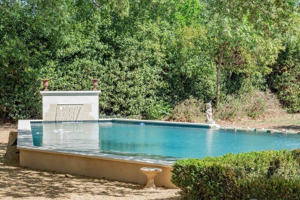 Photo of Outdoor in Le Pontet