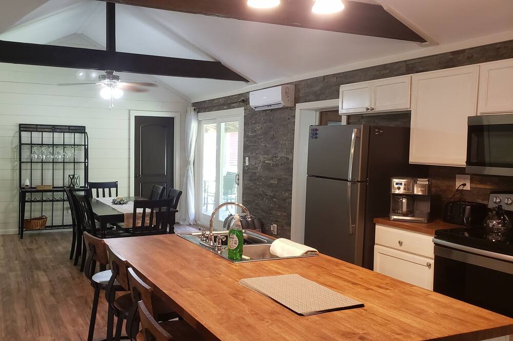 Photo of Kitchen in Long Eddy